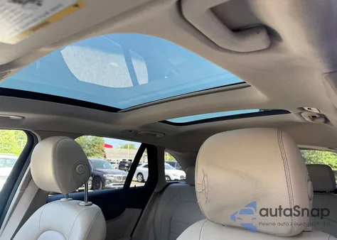 2017 Mercedes-Benz Glc 300 4Matic из США, поврежденный, VIN WDC0G4KB6HF256258